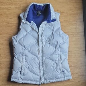 The North Face Women's White and Blue Vest